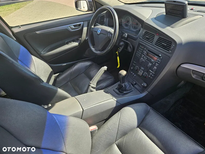 Volvo S60 2.4 D5 - 5
