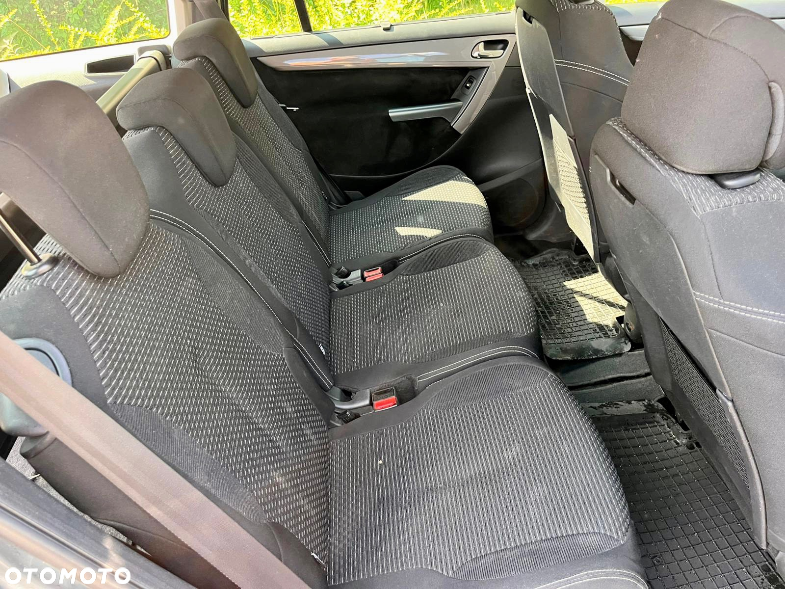 Citroën C4 Picasso - 12