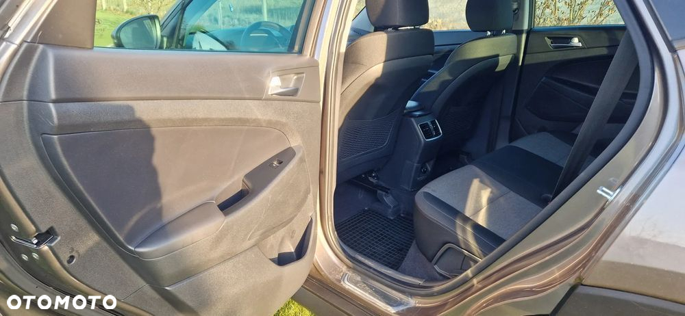 Hyundai Tucson 1.6 GDi Comfort 2WD - 18