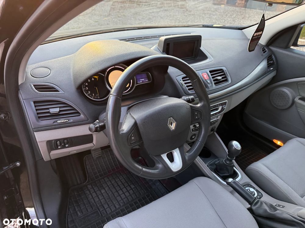 Renault Megane 1.6 16V 110 Expression - 7