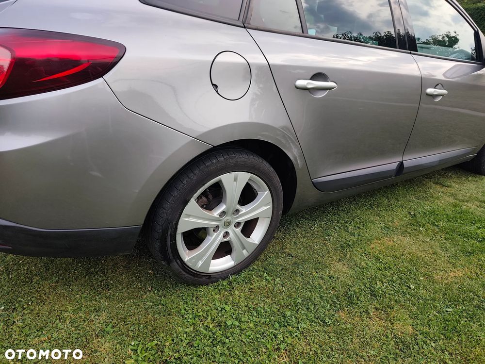 Renault Megane TCe 130 Bose Edition - 20