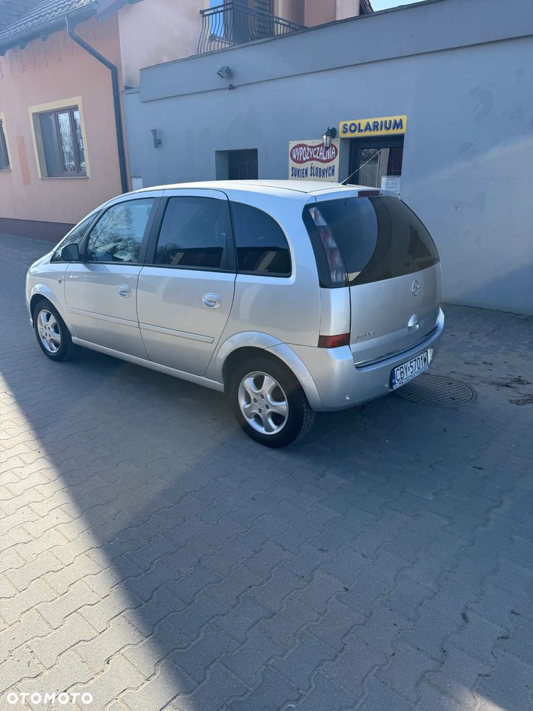 Opel Meriva - 12