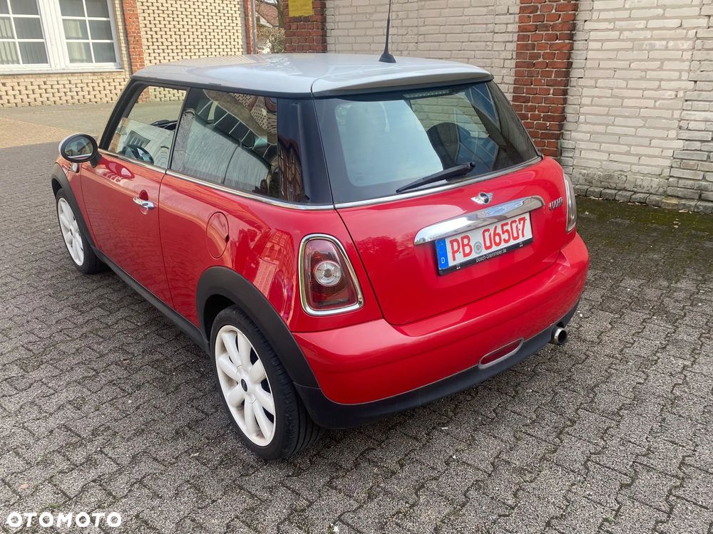 MINI Cooper Standard - 5