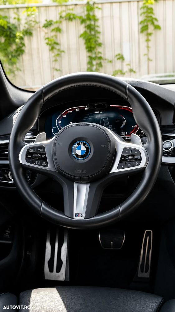BMW Seria 5 - 12