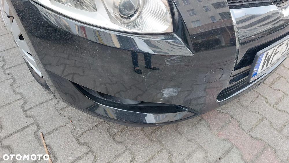 Toyota Auris 2.0 D-4D - 5