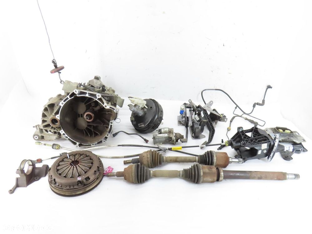 PRZEKŁADKA Z AUTOMATU NA MANUALFORD KUGA II 1.6 ECOBOOST CV6R7002DCA - 1