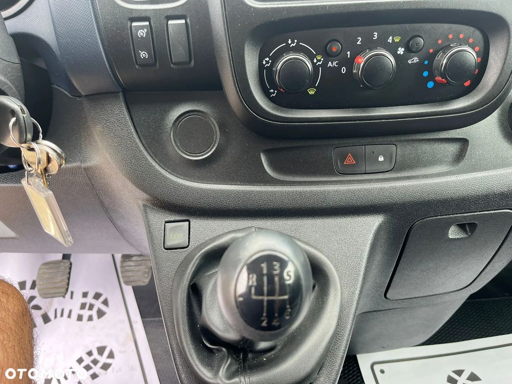 Opel VIVARO / 2019 / Import Francja - 11