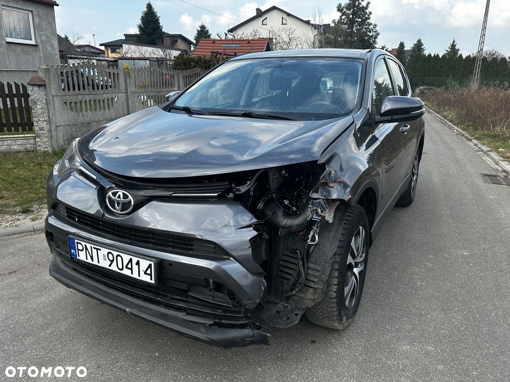 Toyota RAV4 2.0 D-4D Active 4x2 - 5