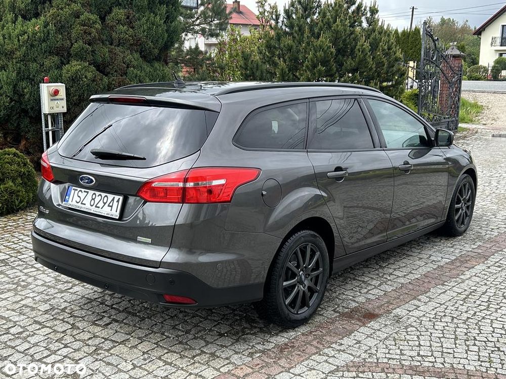 Ford Focus - 16