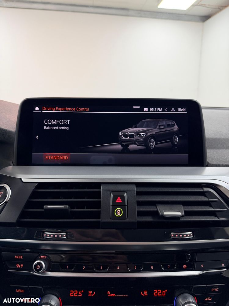 BMW X3 xDrive20i AT - 26