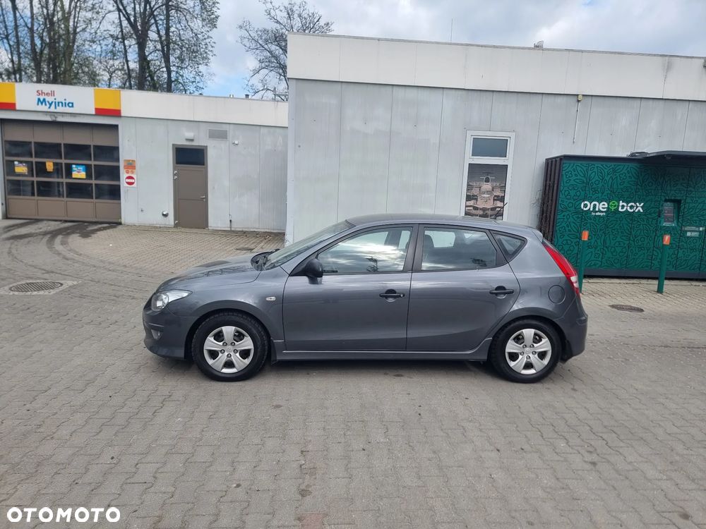 Hyundai i30 1.6 CRDi Comfort - 8