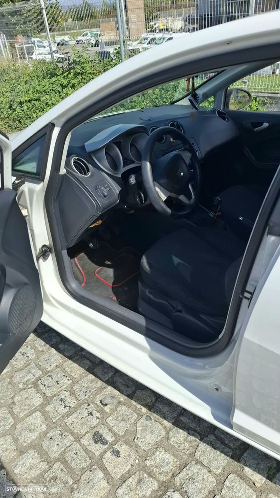 SEAT Ibiza 1.6 TDI 25 Anos DPF - 10