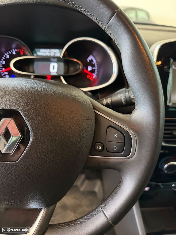 Renault Clio 1.5 dCi Limited EDition - 11