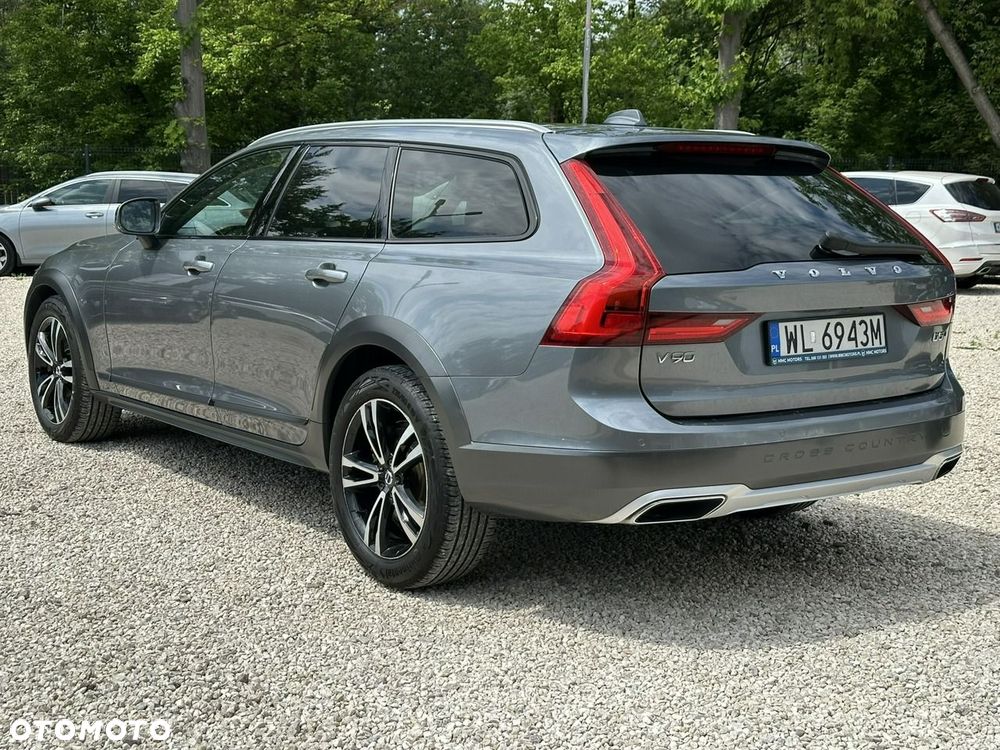 Volvo V90 Cross Country D5 SCR AWD Pro - 5