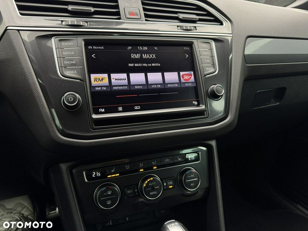 Volkswagen Tiguan 2.0 TSI 4Mot Perfectline R-Style DSG - 20