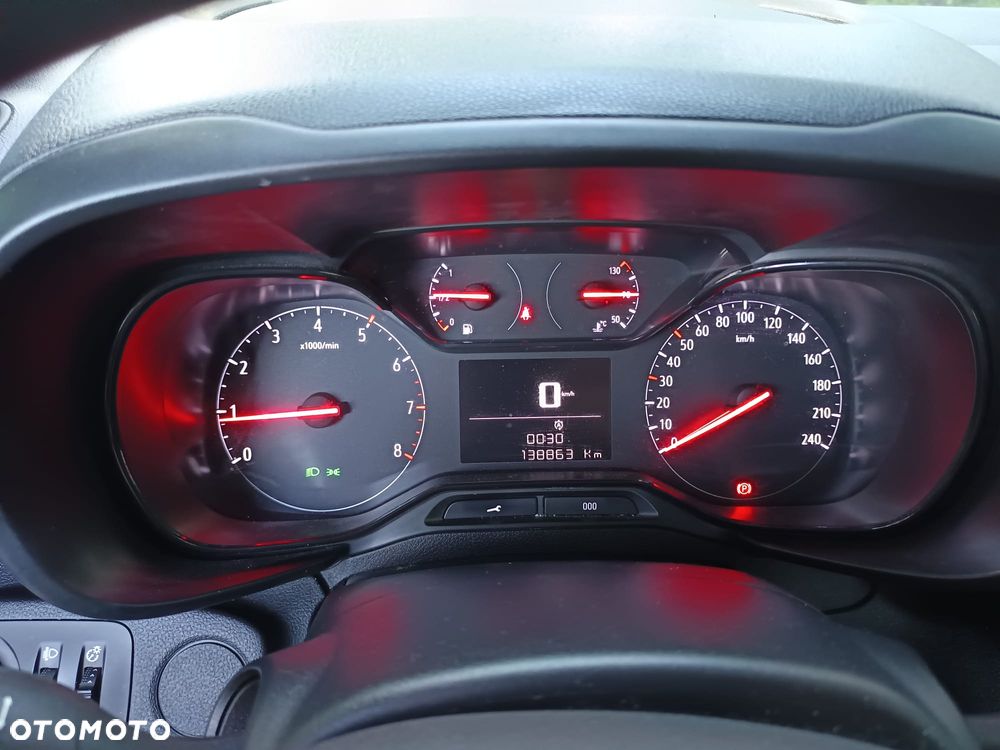 Opel Combo - 18