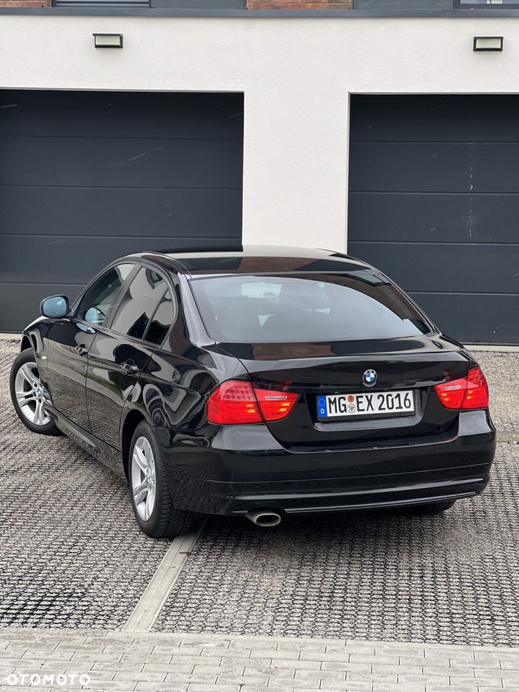BMW Seria 3 318d DPF Edition Exclusive - 10