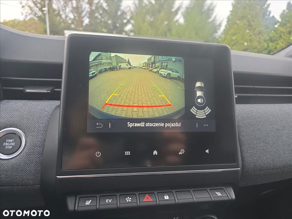 Renault Clio - 15