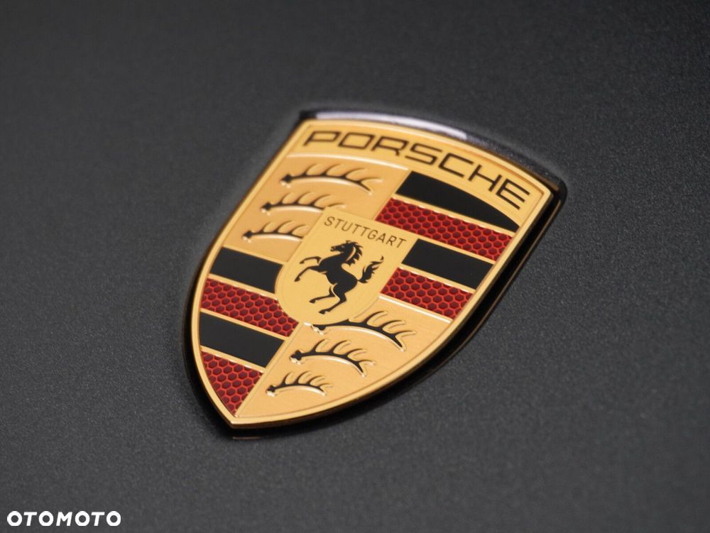 Porsche Panamera 4 - 10