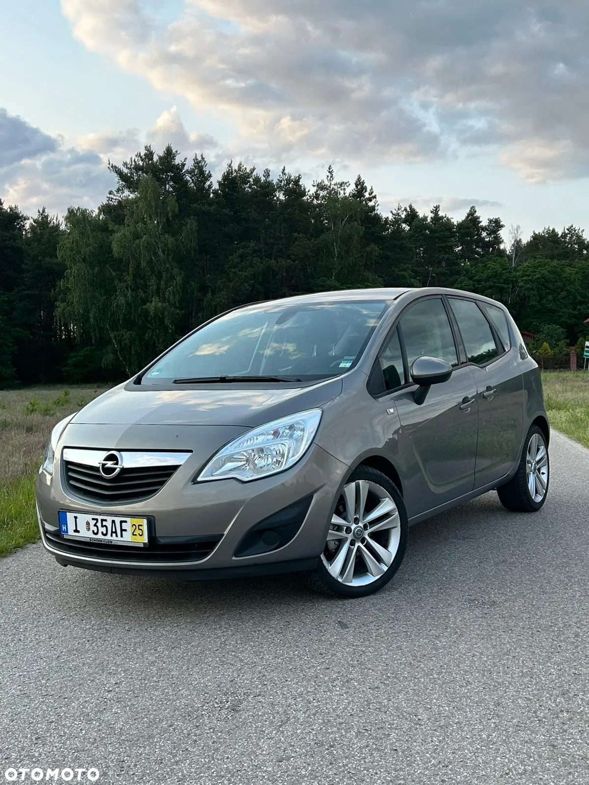 Opel Meriva 1.4 Color Edition - 2