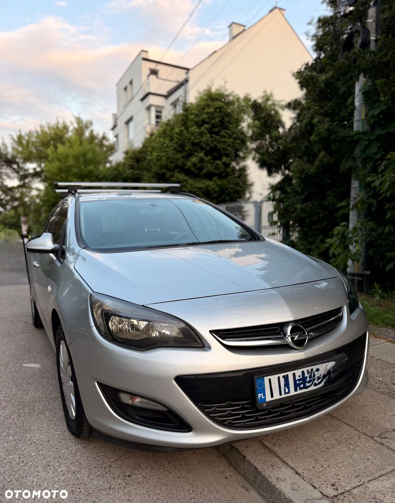 Opel Astra 2.0 CDTI Sport - 10