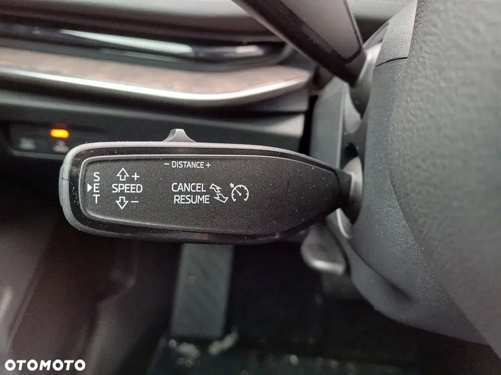 Skoda Superb 2.0 TDI SCR 4x4 L&K DSG - 16