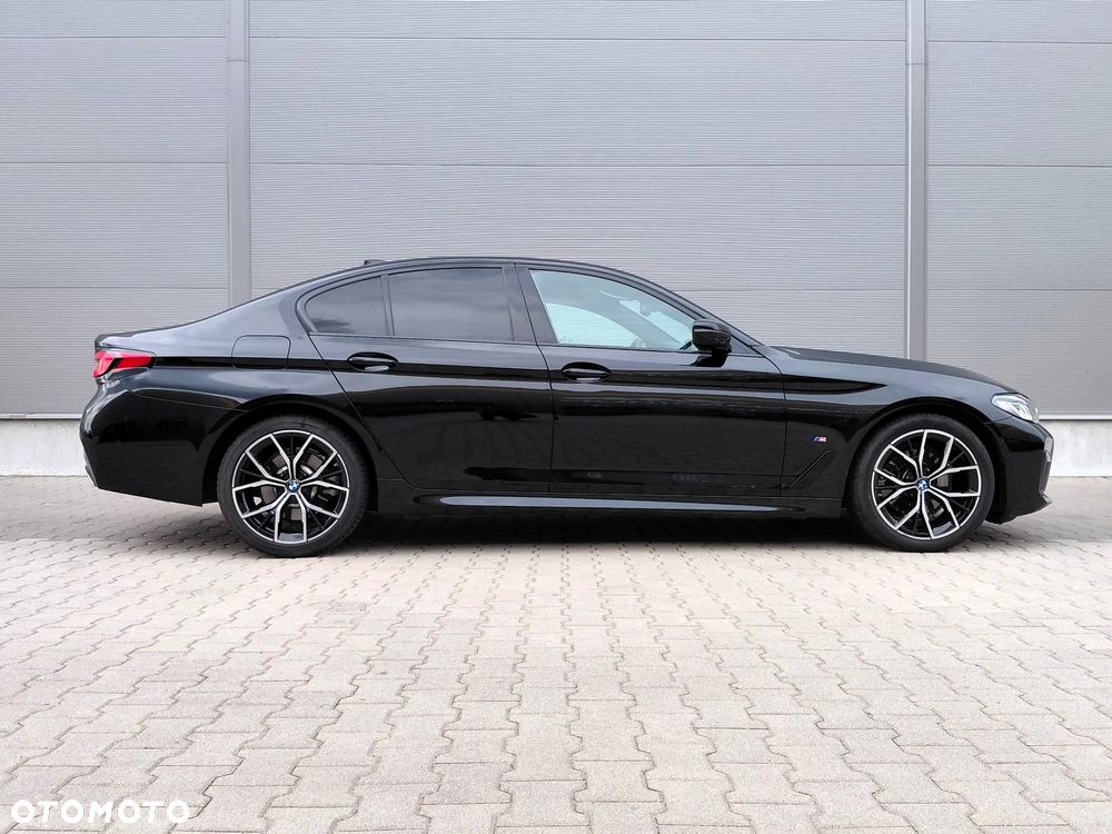 BMW Seria 5 520d M Sport Edition - 7
