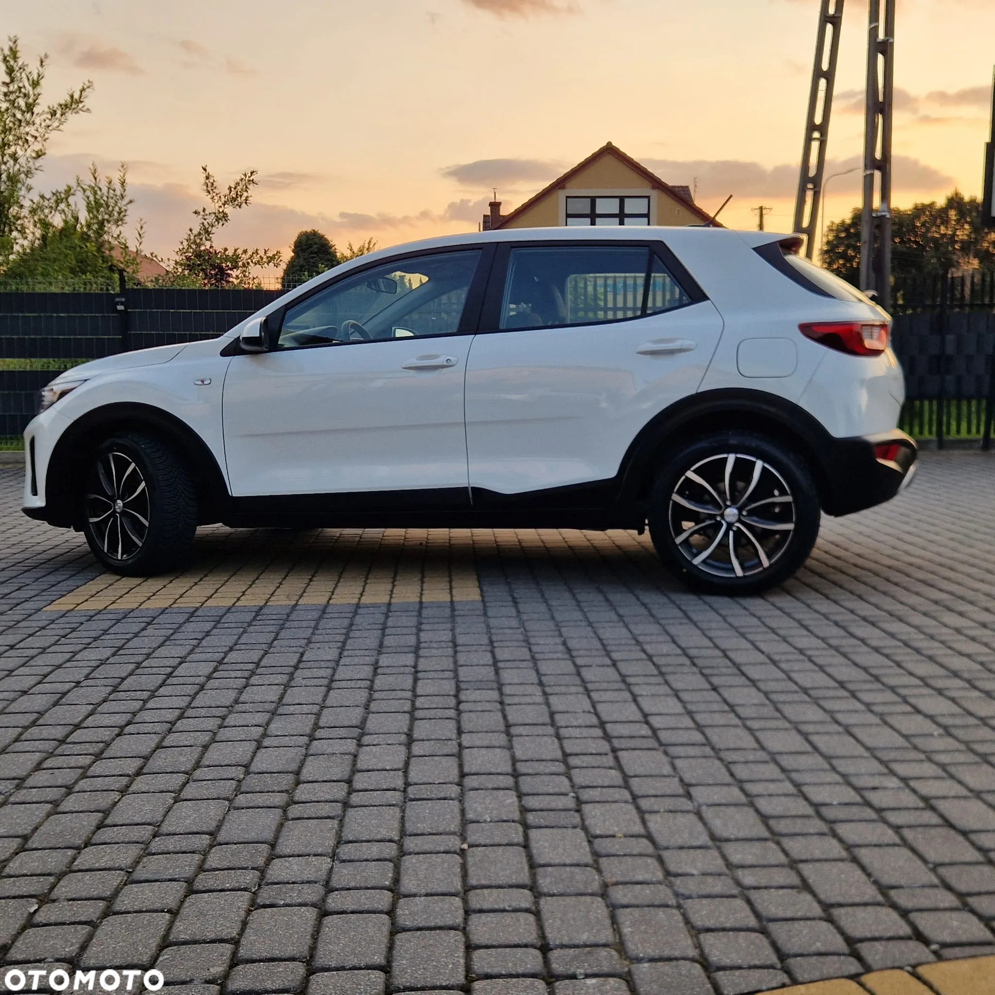 Kia Stonic 1.2 M - 2