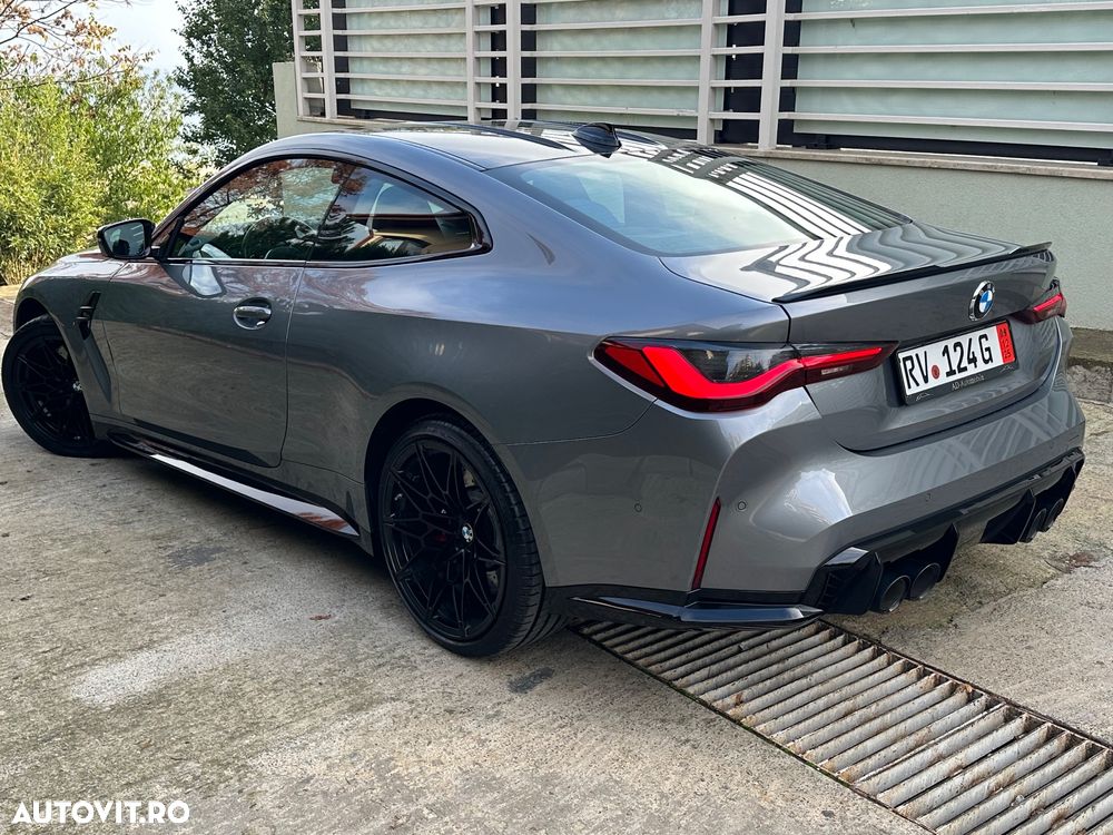 BMW M4 Competition - 3