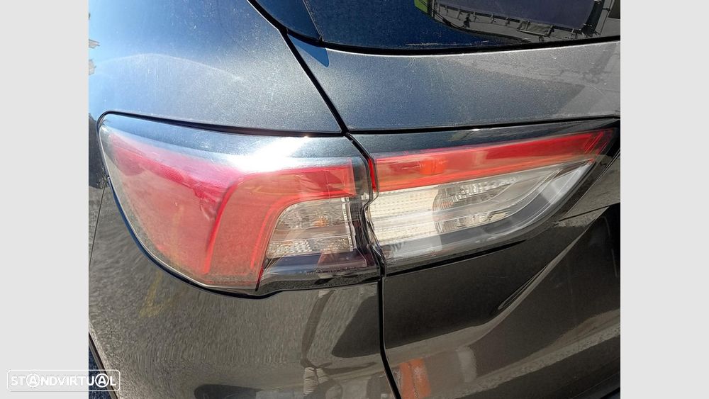 Ford Kuga 1.5 TDCi EcoBlue Titanium - 9