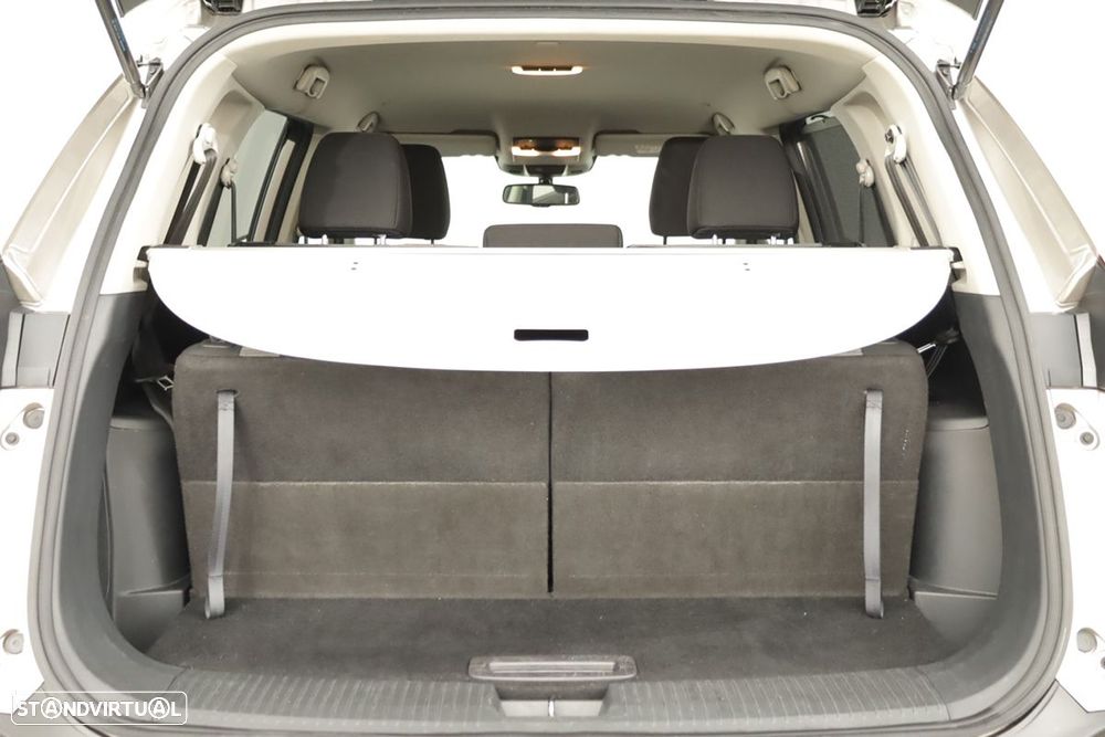 Nissan X-Trail 1.5 VC T N-Connecta 7L - 24