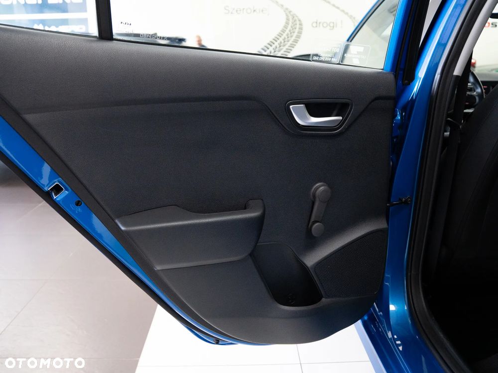 Kia Rio 1.2 L - 38
