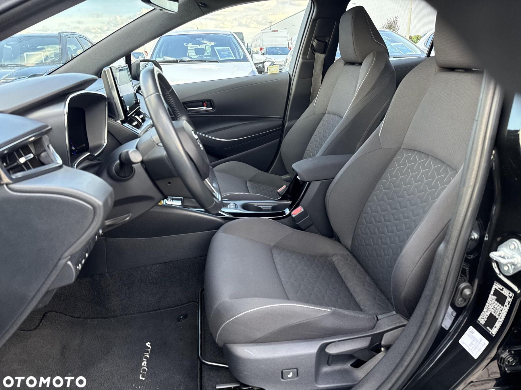 Toyota Corolla - 15