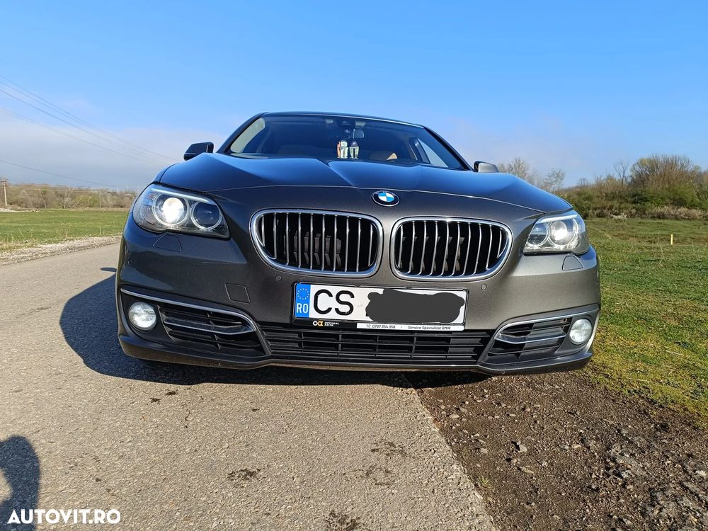 BMW Seria 5 525d xDrive AT - 3