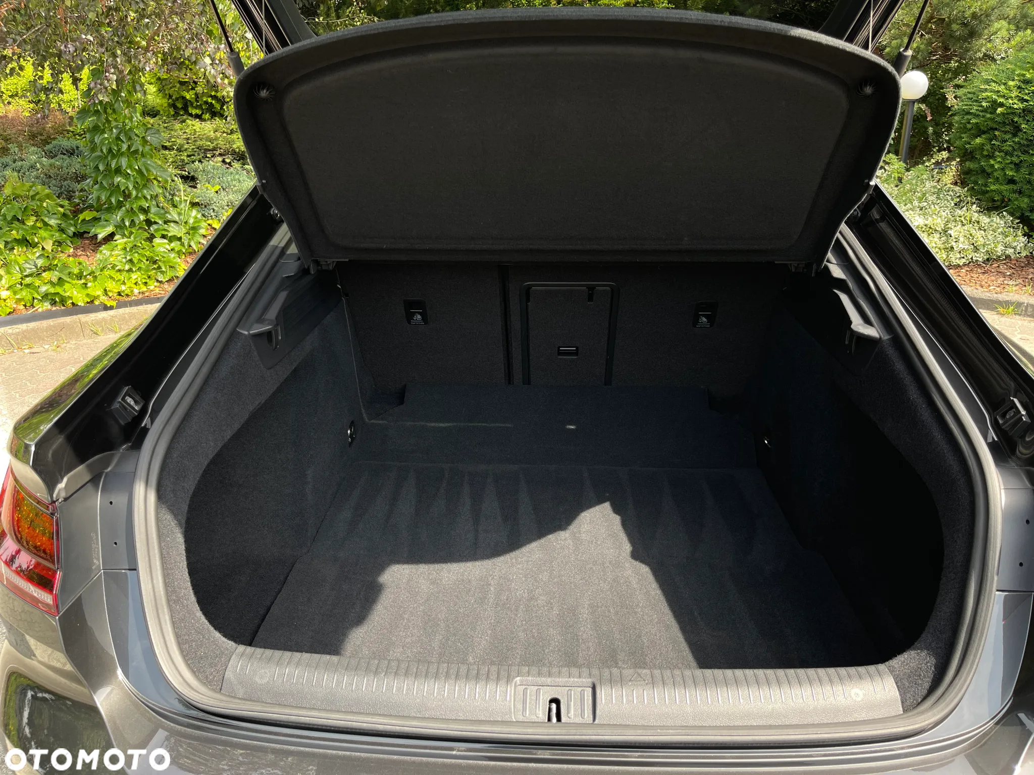 Volkswagen Arteon 2.0 TDI 4Motion SCR R-Line DSG - 12