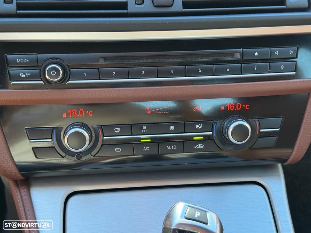 BMW 520 d Line Luxury Auto - 12