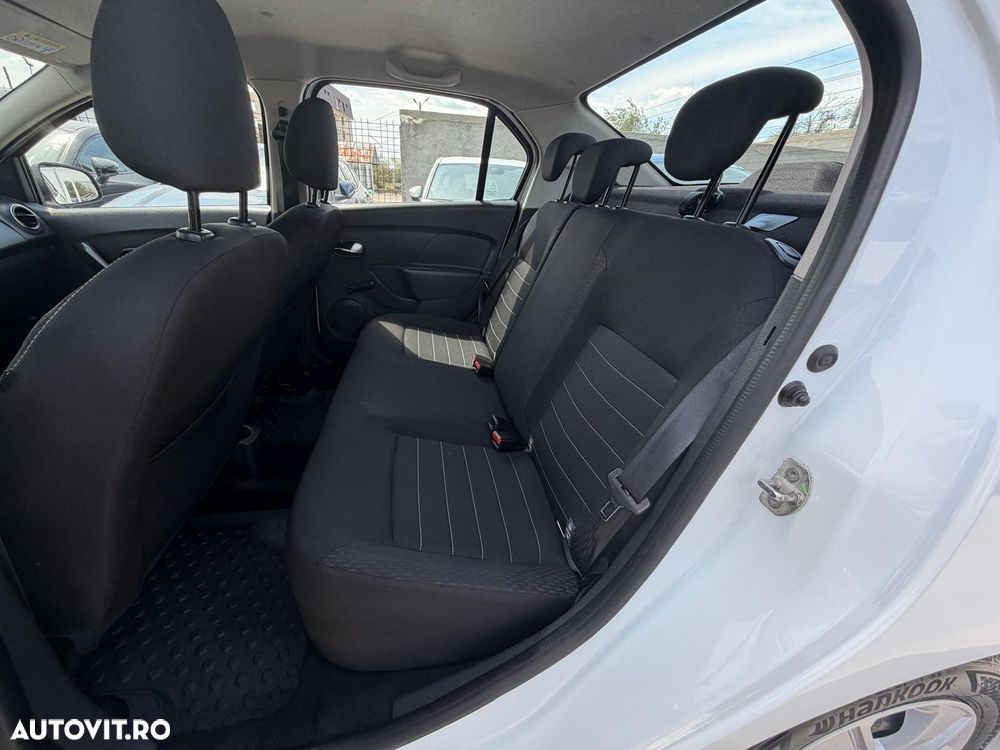 Dacia Logan 0.9 TCe Laureate - 18