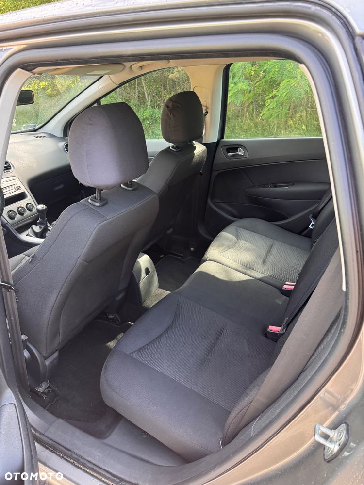 Peugeot 308 1.6 Premium - 5