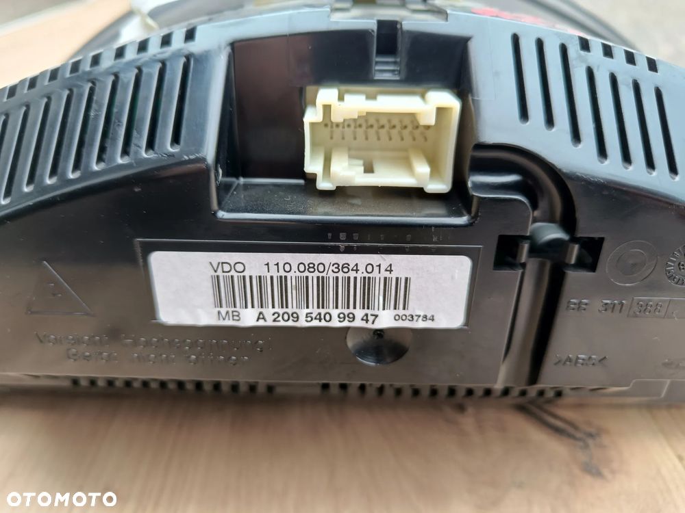 MERCEDES W209 CLK DIESEL LICZNIK ZEGARY EU A2095409947 - 3
