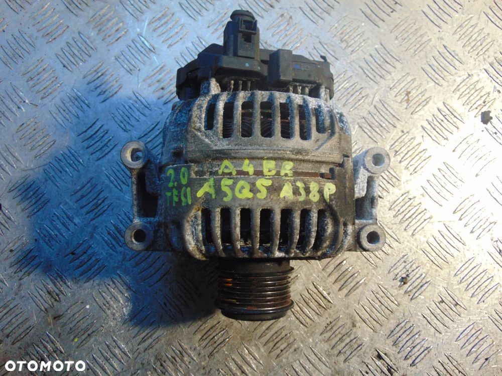 Alternator audi a4 b8 2,0 tfsi - 1