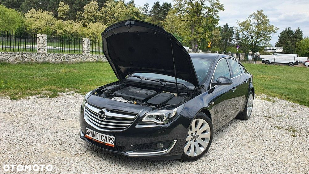 Opel Insignia - 32