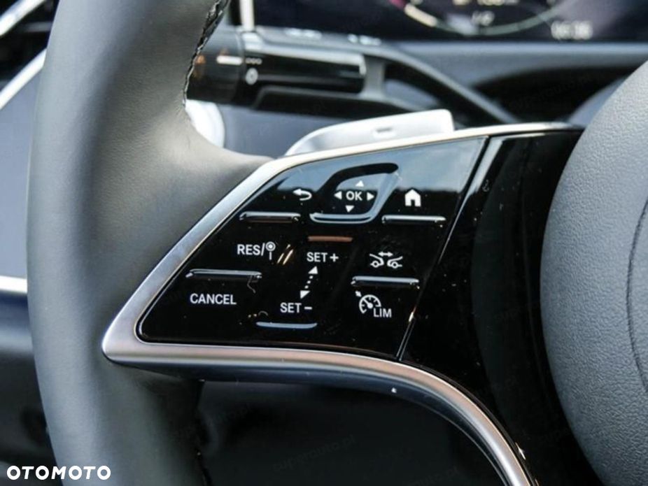 Mercedes-Benz Klasa E 220 d mHEV 4-Matic Avantgarde 9G-Tronic - 12
