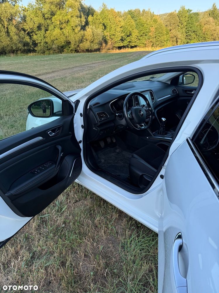 Renault Megane 1.3 TCe FAP Intens - 17