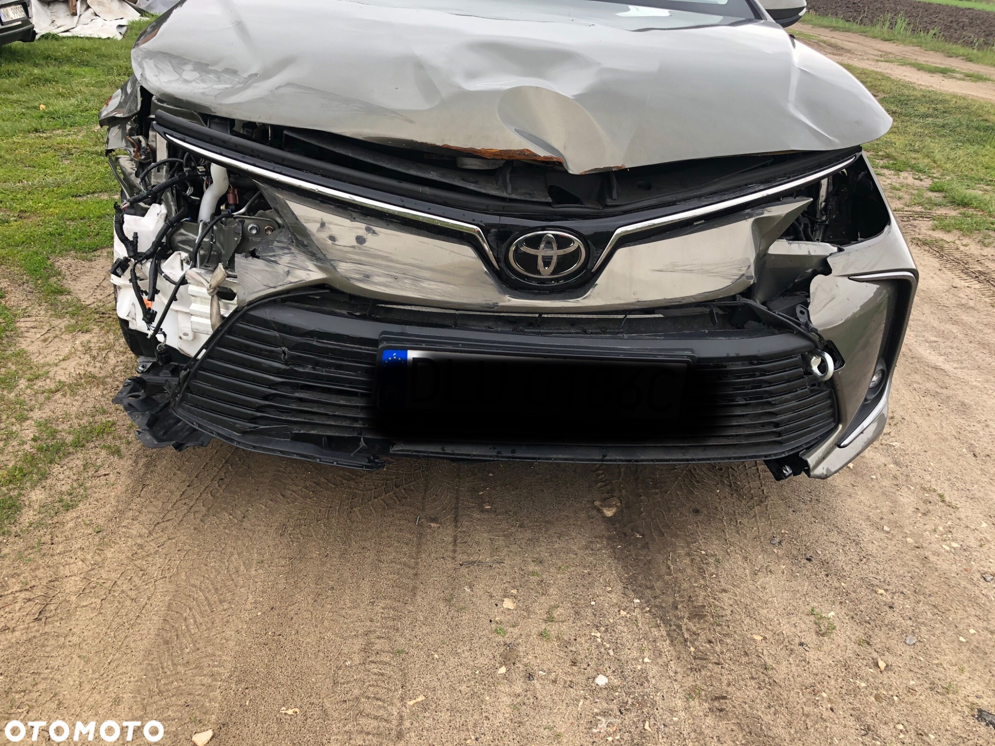Toyota Corolla - 5