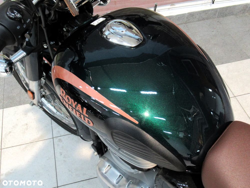 Royal Enfield Classic - 9