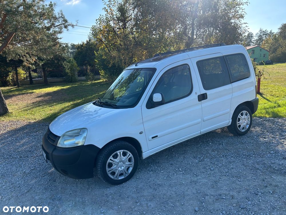 Citroen Berlingo 2003 photo 3
