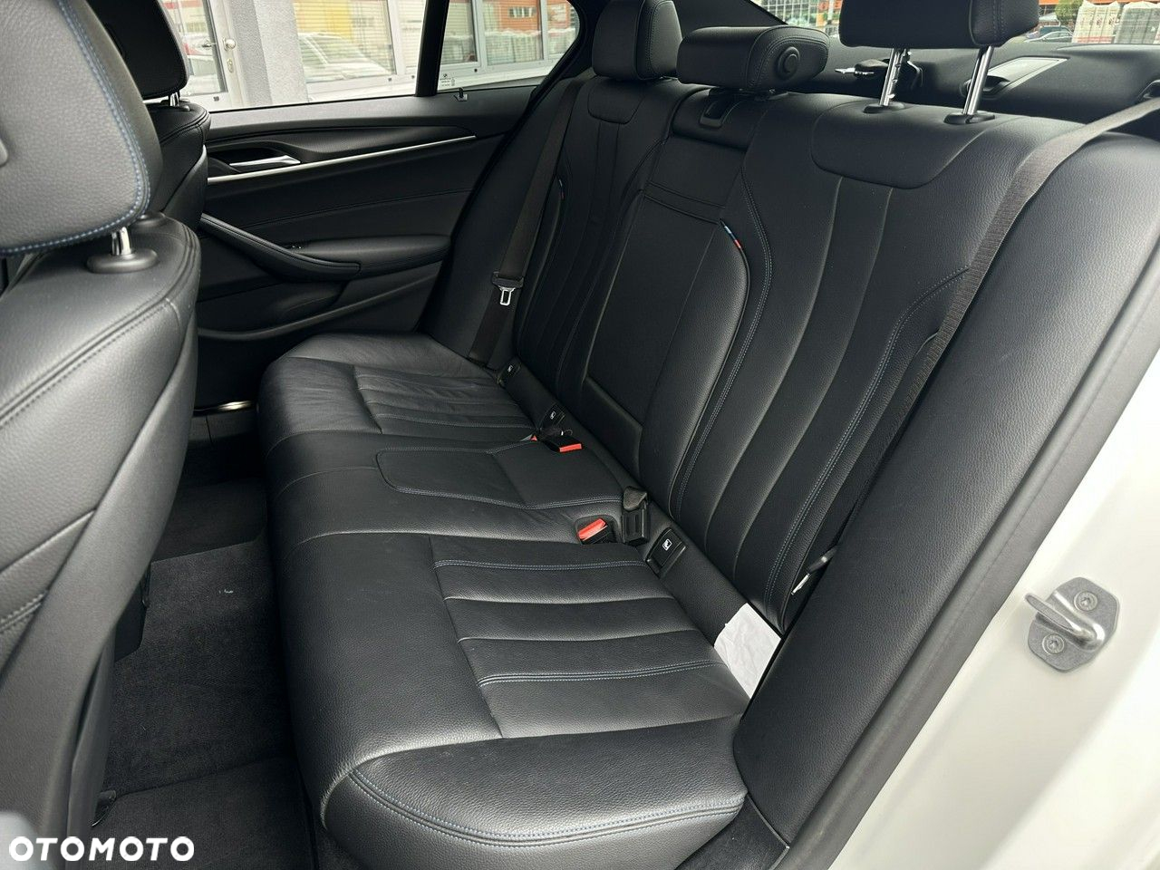 BMW Seria 5 530i xDrive M Sport sport - 24