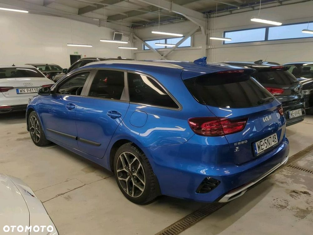 Kia Ceed 1.6 GDI PHEV L Business Line DCT - 12