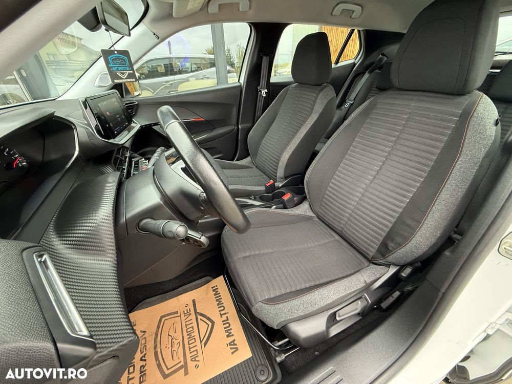 Peugeot 2008 1.5 BlueHDI STT Allure - 6