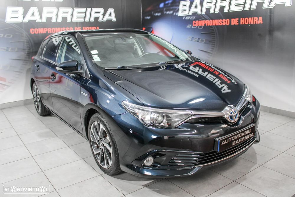 Toyota Auris 1.8 HSD Comfort +P.Techno+P.Sport - 24